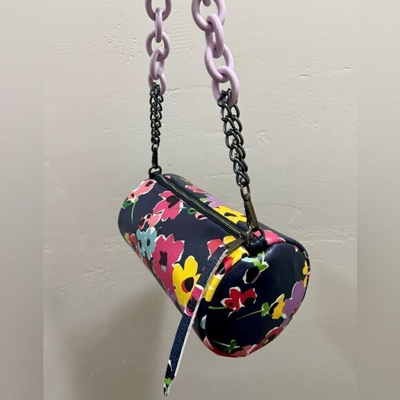 Handmade Genuine Cowhide Floral Print Barrel Bag/Crossbody with 2 Strap Styles - Picture 12 of 15
